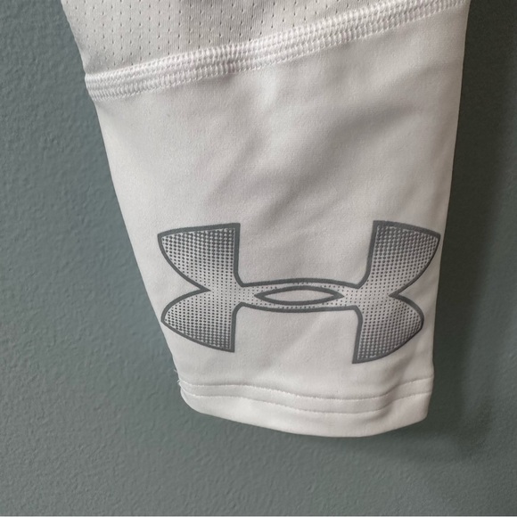 NWT Under Armour White Pants Size Youth XLarge Fitted HeatGear - Picture 12 of 16